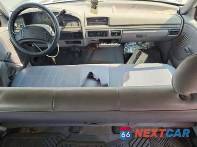 Zdjęcie 8 z 12 samochodu: 1995 FORD F350 VIN:1FTJW35F4SEA28357 - miniatura