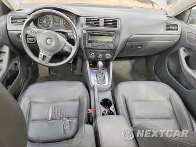 Zdjęcie 8 z 12 samochodu: 2012 VOLKSWAGEN JETTA SE VIN:3VWDP7AJ8CM067117 - miniatura