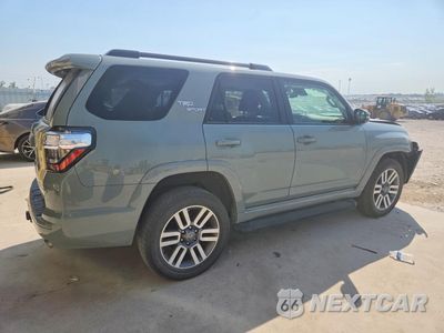 Trzecie zdjęcie samochodu z tyłu: 2023 TOYOTA 4RUNNER TRD SPORT VIN:JTESU5JR6P6095304 - miniatura