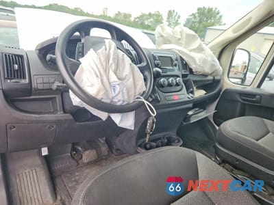 Zdjęcie 8 z 12 samochodu: 2018 RAM PROMASTER 2500 2500 HIGH VIN:3C6TRVDG7JE146841 - miniatura