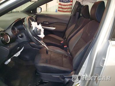 Zdjęcie 7 z 14 samochodu: 2018 NISSAN KICKS SV VIN:3N1CP5CU0JL497224 - miniatura