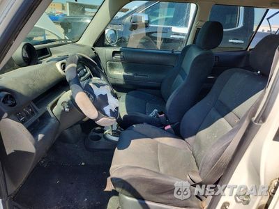 Zdjęcie 7 z 12 samochodu: 2006 SCION XB BASE VIN:JTLKT324164094946 - miniatura
