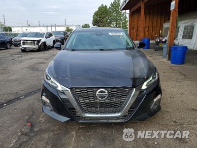 Piąte zdjęcie samochodu w środku: 2020 NISSAN ALTIMA 2.0 SR VIN:1N4AL4CV7LC222361 - miniatura