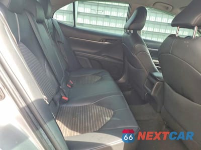 Zdjęcie 10 z 12 samochodu: 2018 TOYOTA CAMRY SE VIN:4T1B11HK6JU117900 - miniatura