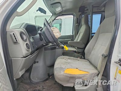 Zdjęcie 7 z 13 samochodu: 2014 FORD E250 DELIVERY VAN VIN:1FTNE2EW0EDA42152 - miniatura
