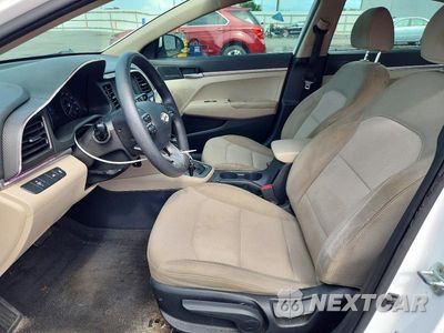 Zdjęcie 7 z 12 samochodu: 2020 HYUNDAI ELANTRA SE VIN:5NPD74LF0LH612758 - miniatura
