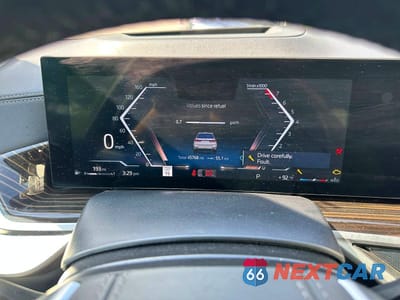 Zdjęcie 12 z 15 samochodu: 2025 BMW X7 XDRIVE40I VIN:5UX23EM07S9Y27594 - miniatura
