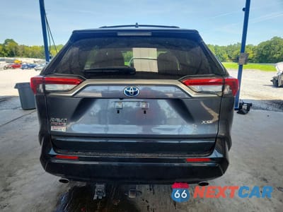 Zdjęcie 6 z 12 samochodu: 2023 TOYOTA RAV4 PRIME XSE VIN:JTMEB3FV0PD161665 - miniatura