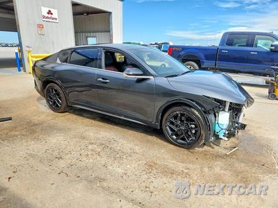 Czwarte zdjęcie samochodu z boku: 2025 KIA K4 GT-LINE TURBO VIN:3KPFW4DC8SE251928 - miniatura