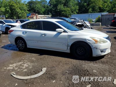 Czwarte zdjęcie samochodu z boku: 2013 NISSAN ALTIMA 2.5 VIN:1N4AL3AP0DC147213 - miniatura