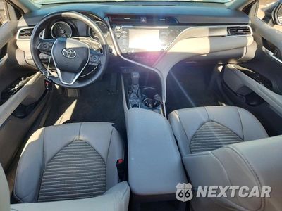 Zdjęcie 8 z 12 samochodu: 2018 TOYOTA CAMRY HYBRID SE VIN:4T1B21HK3JU500223 - miniatura