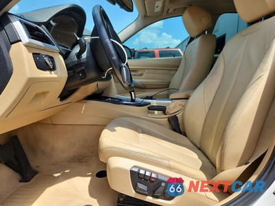 Zdjęcie 7 z 12 samochodu: 2013 BMW 328 XI SULEV VIN:WBA3B5G53DNS01676 - miniatura