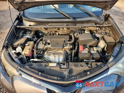 Zdjęcie 11 z 12 samochodu: 2016 TOYOTA RAV4 XLE VIN:JTMWFREV7GD085729 - miniatura