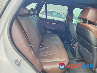 Zdjęcie 10 z 12 samochodu: 2018 BMW X5 XDRIVE50I VIN:5UXKR6C54J0U14715 - miniatura