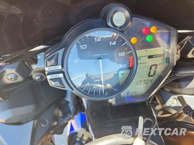Zdjęcie 7 z 9 samochodu: 2019 YAMAHA YZFR6 VIN:JYARJ28E3KA004634 - miniatura