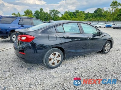 Trzecie zdjęcie samochodu z tyłu: 2017 CHEVROLET CRUZE LS VIN:1G1BC5SM4H7118416 - miniatura