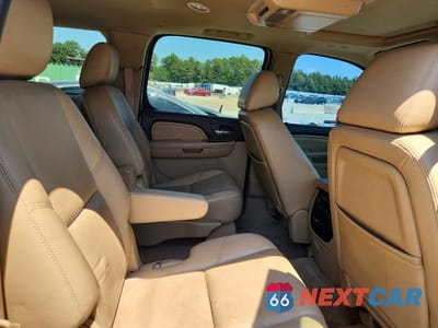 Zdjęcie 11 z 13 samochodu: 2011 GMC YUKON XL DENALI VIN:1GKS1MEF0BR216461 - miniatura