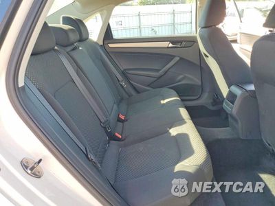 Zdjęcie 10 z 12 samochodu: 2013 VOLKSWAGEN PASSAT S VIN:1VWAP7A36DC124230 - miniatura