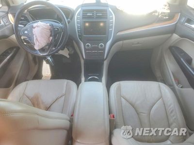 Zdjęcie 8 z 13 samochodu: 2018 LINCOLN MKC SELECT VIN:5LMCJ2C99JUL08657 - miniatura