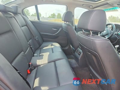 Zdjęcie 10 z 12 samochodu: 2011 BMW 335 XI VIN:WBAPL5C58BA982686 - miniatura