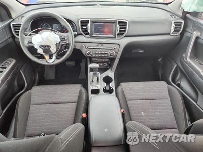Zdjęcie 8 z 13 samochodu: 2019 KIA SPORTAGE LX VIN:KNDPMCAC8K7555950 - miniatura