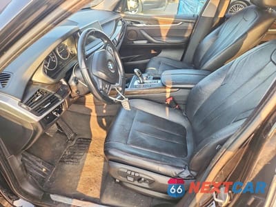 Zdjęcie 7 z 12 samochodu: 2015 BMW X5 XDRIVE35I VIN:5UXKR0C53F0K71566 - miniatura