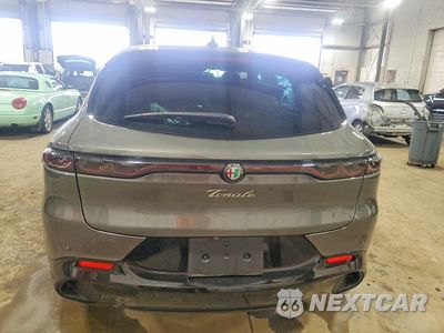 Zdjęcie 6 z 13 samochodu: 2025 ALFA ROMEO TONALE BASE VIN:ZASNATAN5S3090623 - miniatura