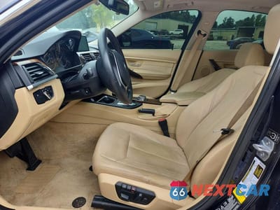 Zdjęcie 7 z 12 samochodu: 2015 BMW 328 XI SULEV VIN:WBA3B5G50FNS12153 - miniatura