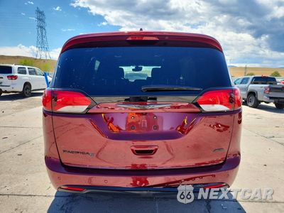 Zdjęcie 6 z 14 samochodu: 2020 CHRYSLER PACIFICA TOURING L VIN:2C4RC3BG7LR289057 - miniatura