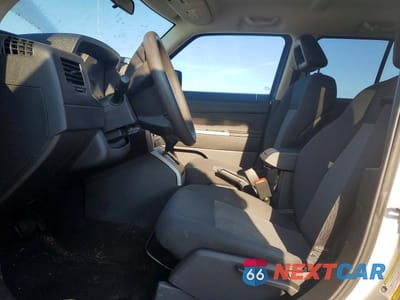 Zdjęcie 7 z 13 samochodu: 2008 JEEP PATRIOT SPORT VIN:1J8FF28W08D514585 - miniatura