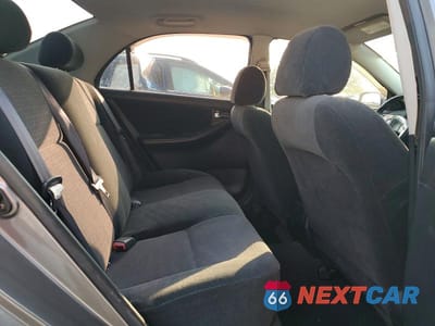 Zdjęcie 10 z 13 samochodu: 2004 TOYOTA COROLLA S VIN:2T1BR32E64C219596 - miniatura