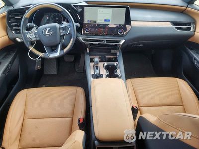 Zdjęcie 8 z 14 samochodu: 2024 LEXUS RX 350 PREMIUM VIN:JTJCHMAA8R2020984 - miniatura