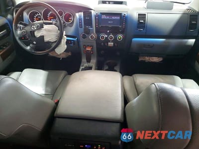 Zdjęcie 8 z 13 samochodu: 2012 TOYOTA SEQUOIA PLATINUM VIN:5TDDY5G1XCS068250 - miniatura