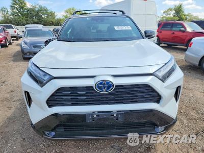 Piąte zdjęcie samochodu w środku: 2023 TOYOTA RAV4 XSE VIN:2T3E6RFV5PW041273 - miniatura