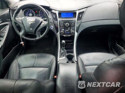 Zdjęcie 8 z 12 samochodu: 2011 HYUNDAI SONATA LIMITED VIN:5NPEC4AC6BH180975 - miniatura