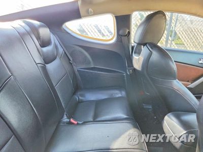 Zdjęcie 10 z 12 samochodu: 2011 HYUNDAI GENESIS COUPE 2.0T VIN:KMHHT6KD7BU064637 - miniatura