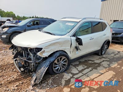 2015 NISSAN ROGUE S 5N1AT2MV7FC848117 - główne zdjęcie licytacji z USA - miniatura