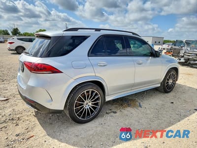 Trzecie zdjęcie samochodu z tyłu: 2020 MERCEDES-BENZ GLE 350 VIN:4JGFB4JB0LA155055 - miniatura