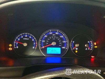 Zdjęcie 9 z 13 samochodu: 2011 HYUNDAI SANTA FE LIMITED VIN:5XYZKDAG5BG087640 - miniatura