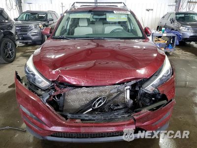 Piąte zdjęcie samochodu w środku: 2018 HYUNDAI TUCSON SEL VIN:KM8J3CA43JU608597 - miniatura