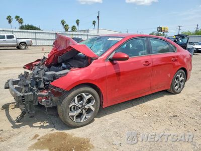 2021 KIA FORTE LXS 3KPF24AD6ME359427 - główne zdjęcie licytacji z USA - miniatura