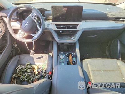 Zdjęcie 8 z 12 samochodu: 2025 FORD EXPLORER ACTIVE VIN:1FMUK8DH9SGB92938 - miniatura