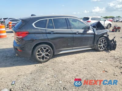 Trzecie zdjęcie samochodu z tyłu: 2020 BMW X1 XDRIVE28I VIN:WBXJG9C02L5P85325 - miniatura