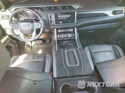 Zdjęcie 8 z 13 samochodu: 2021 GMC YUKON DENALI VIN:1GKS2DKL0MR250037 - miniatura