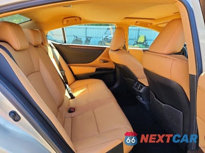 Zdjęcie 10 z 13 samochodu: 2025 LEXUS ES 350 BASE VIN:58ADZ1B15SU216896 - miniatura