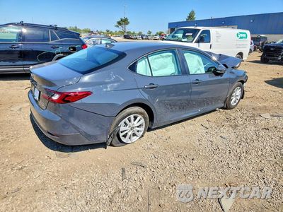 Trzecie zdjęcie samochodu z tyłu: 2026 TOYOTA CAMRY LE VIN:4T1DAACK6TU780631 - miniatura