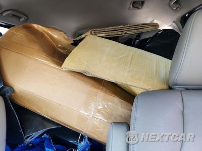 Zdjęcie 10 z 13 samochodu: 2016 HONDA ODYSSEY TOURING VIN:5FNRL5H94GB129594 - miniatura