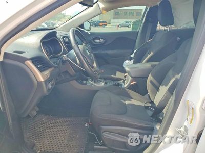 Zdjęcie 7 z 12 samochodu: 2016 JEEP CHEROKEE LATITUDE VIN:1C4PJMCS2GW122916 - miniatura