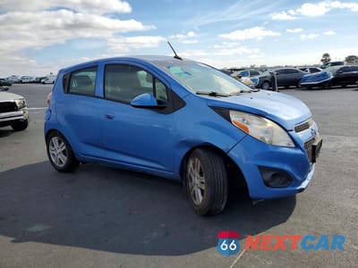 Czwarte zdjęcie samochodu z boku: 2013 CHEVROLET SPARK LS VIN:KL8CB6S96DC569776 - miniatura