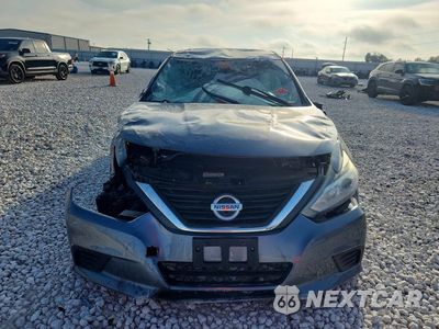 Piąte zdjęcie samochodu w środku: 2016 NISSAN ALTIMA 2.5 S VIN:1N4AL3AP9GN357012 - miniatura